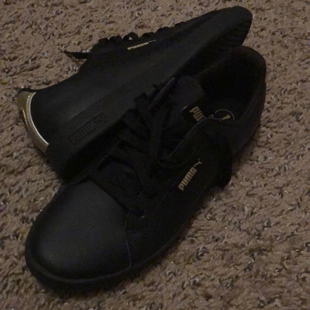 Puma shoes